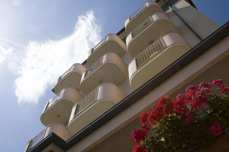 Hotel Alsen Rimini Kültér fotó