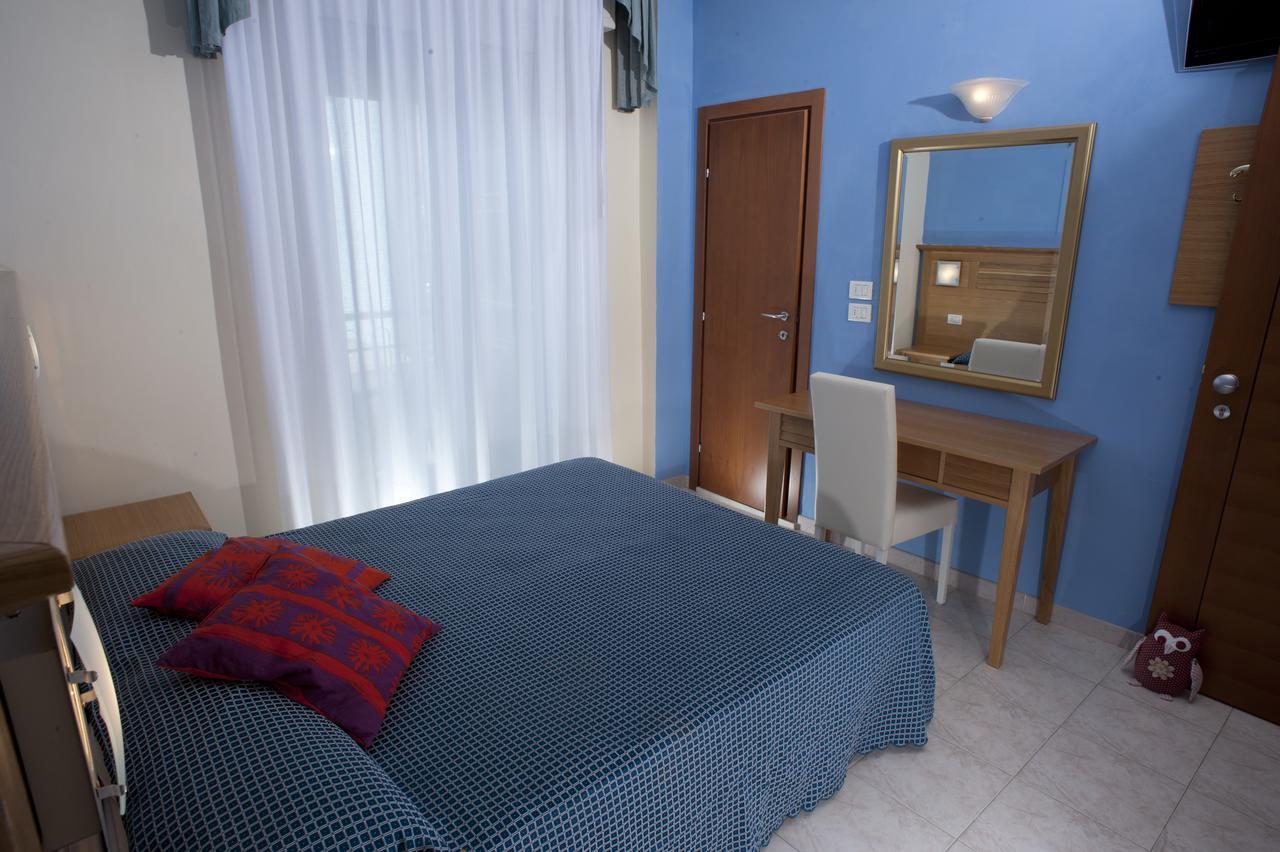 Hotel Alsen Rimini Kültér fotó