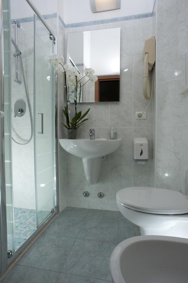 Hotel Alsen Rimini Kültér fotó