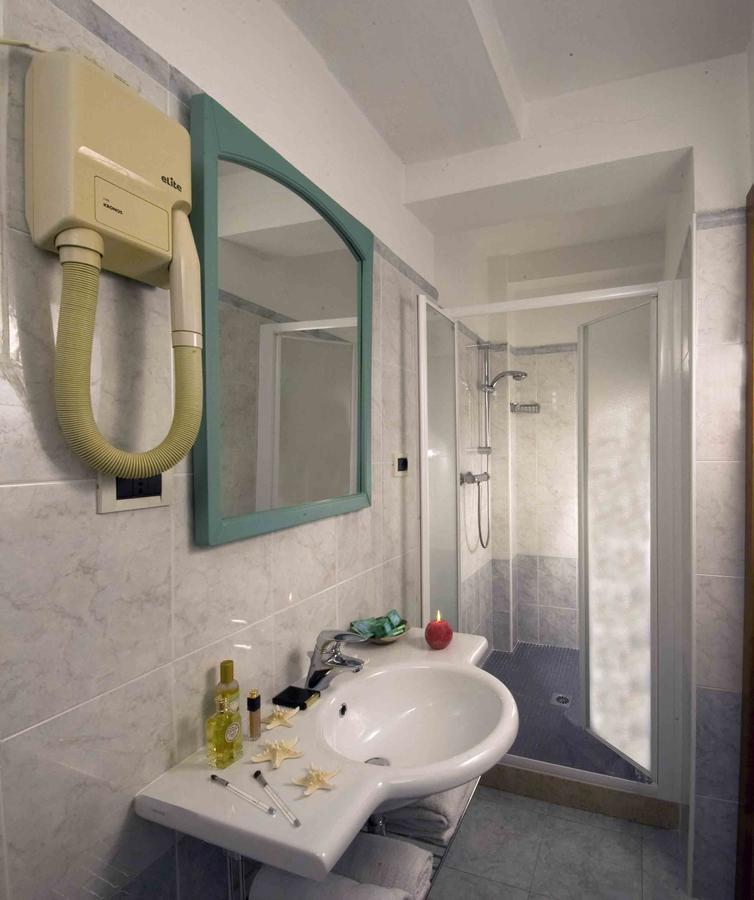 Hotel Alsen Rimini Kültér fotó