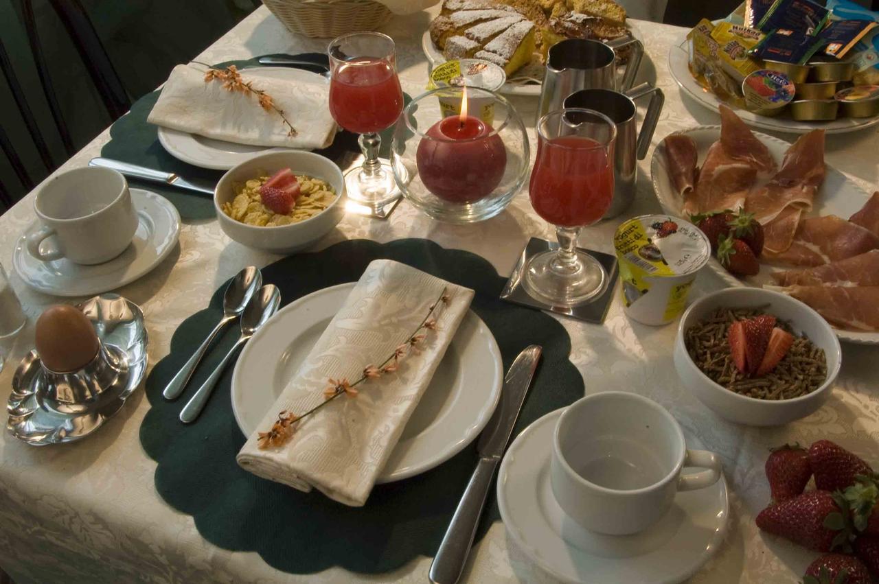 Hotel Alsen Rimini Kültér fotó