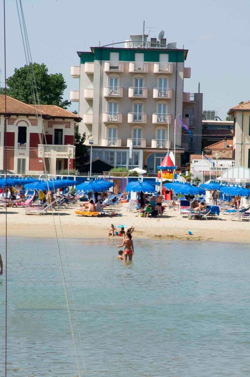 Hotel Alsen Rimini Kültér fotó