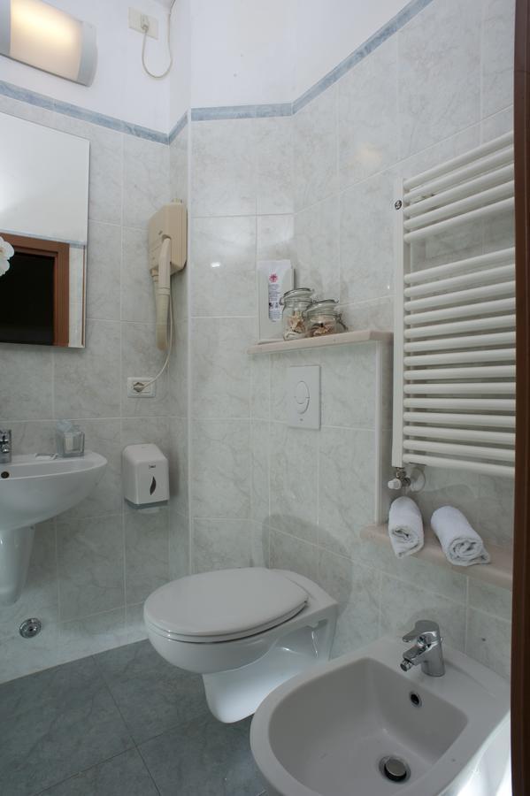 Hotel Alsen Rimini Kültér fotó