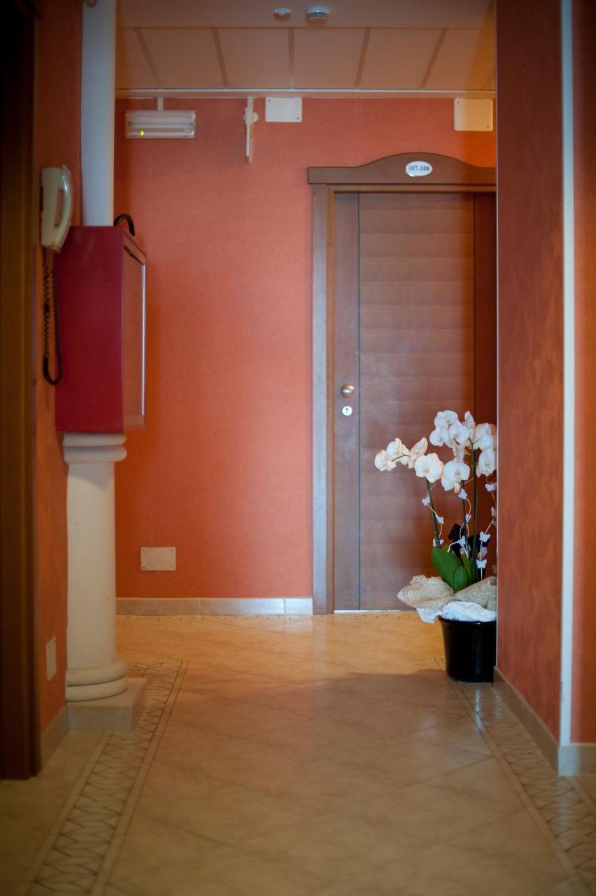 Hotel Alsen Rimini Kültér fotó